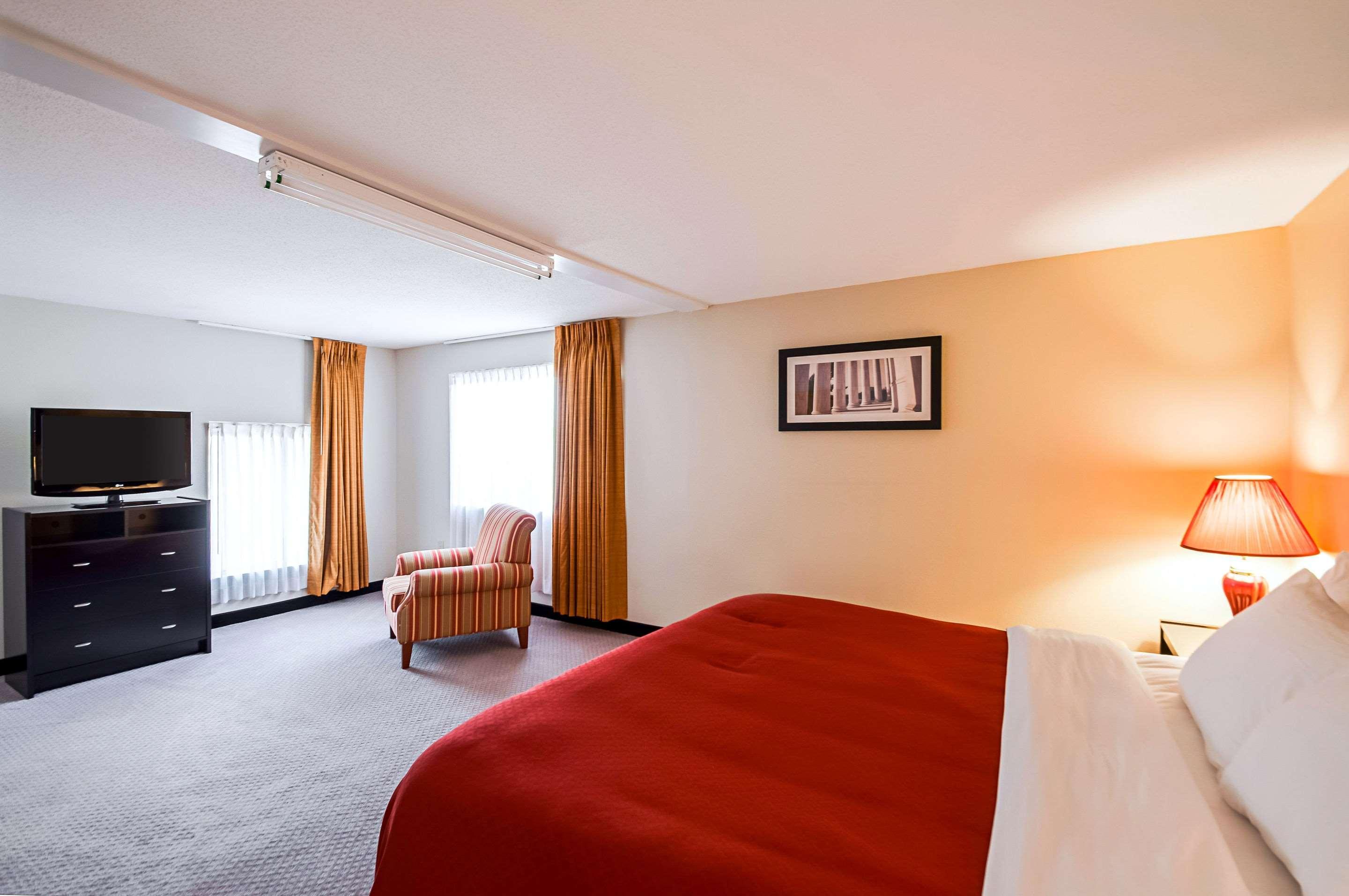 Quality Inn Near Potomac Mills Woodbridge Esterno foto
