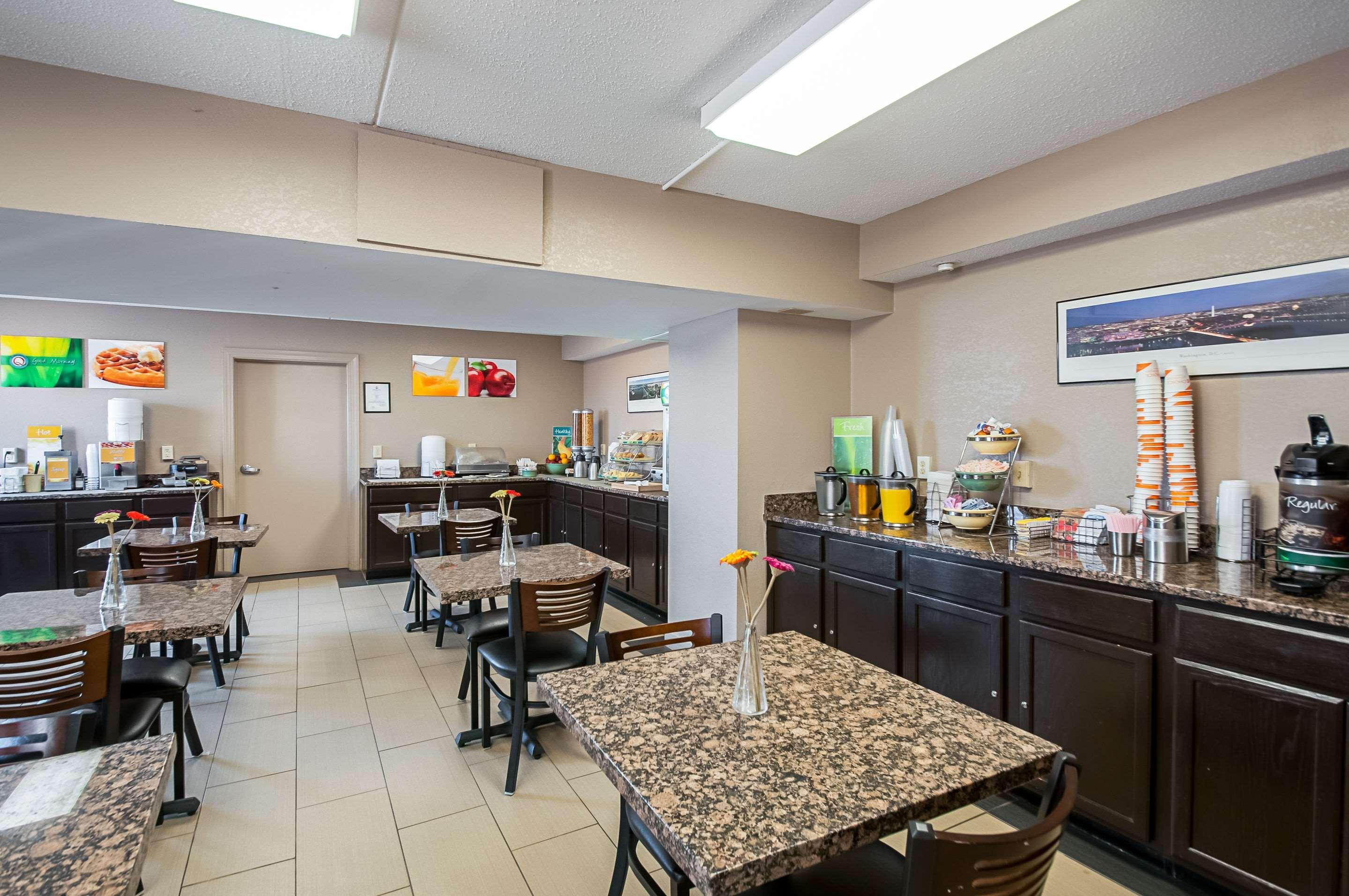 Quality Inn Near Potomac Mills Woodbridge Esterno foto